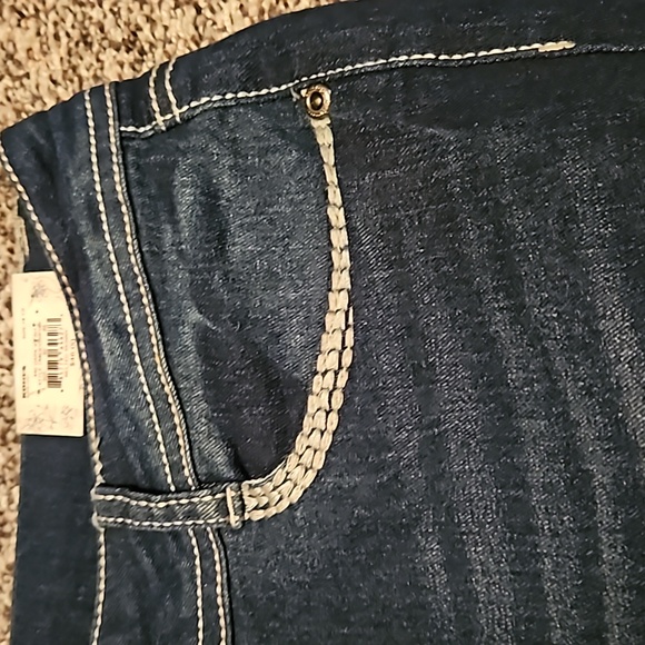 Mudd girl blue jeans. New with tag. Size 18 1/2 adjustable waist. Skinny - Picture 4 of 11